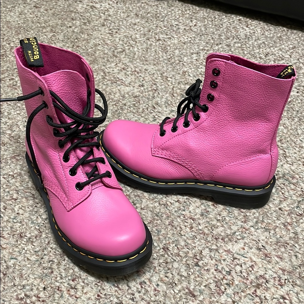 Dr martens 1460 hot Pink Lace-Up Boots